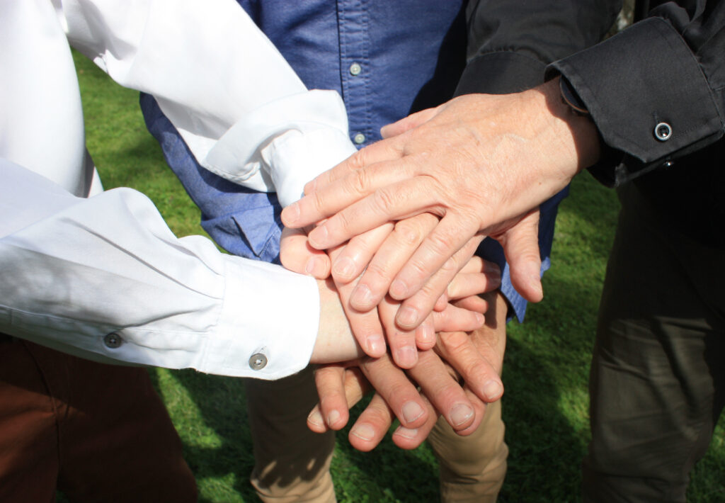 Hender til driverne av Samspille AS